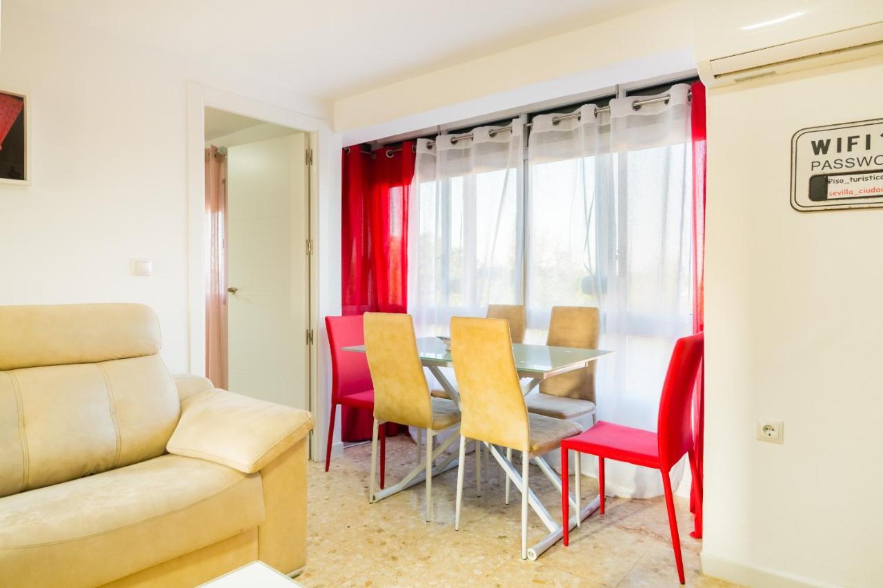 Apartamento Luminoso セビリア エクステリア 写真